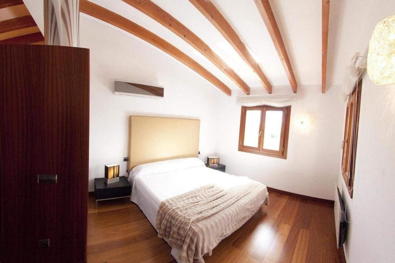 Villa De Les Oliveres *